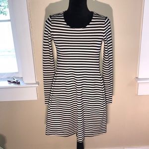 MADEWELL Black and White striped diary dress!!